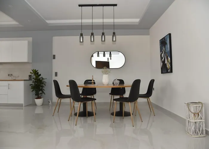 Apartament μοντέρνο σπίτι στην κόρινθο *